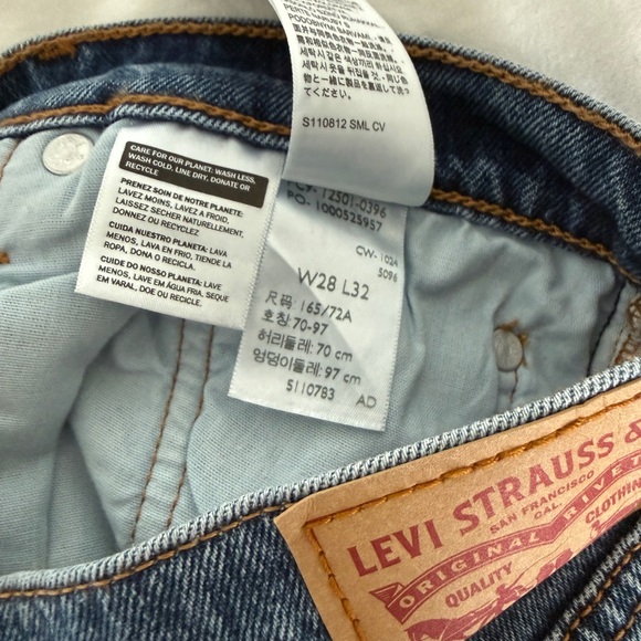 Levi's Women's Straight Leg Jeans - Blue - Picture 4 of 4